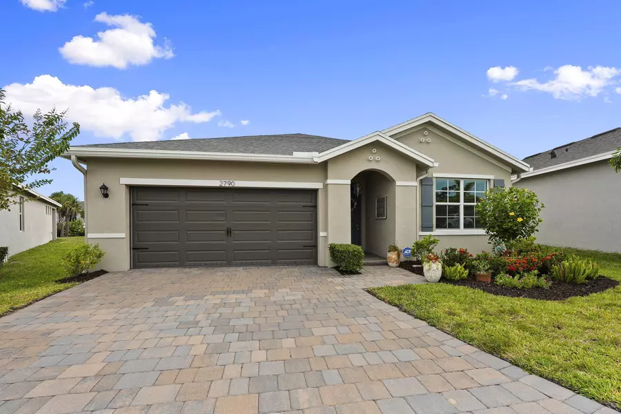 2790 NE Breezeway CIR, Jensen Beach, FL 34957