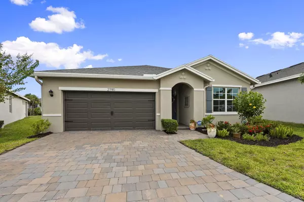 2790 NE Breezeway CIR, Jensen Beach, FL 34957