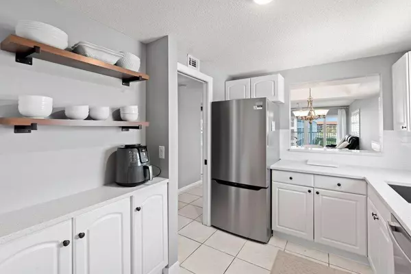 North Palm Beach, FL 33408,155 Yacht Club DR 308