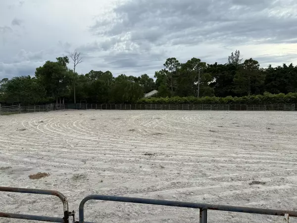 Royal Palm Beach, FL 33411,11887 N N 57 Th RD