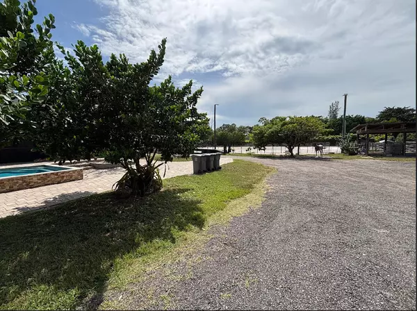 Royal Palm Beach, FL 33411,11853 N 57th RD
