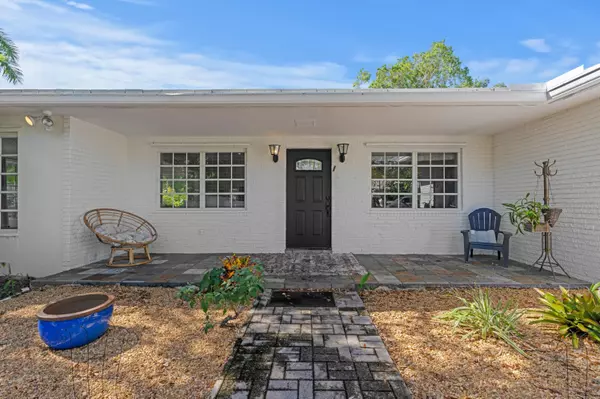 West Palm Beach, FL 33407,208 34th ST