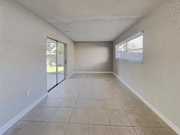 Sunrise, FL 33322,10651 NW 28th ST