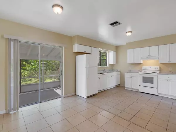 Fort Pierce, FL 34951,7401 Paso Robles BLVD