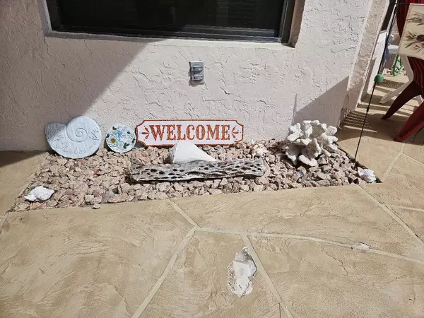 Stuart, FL 34997,6070 SE Martinique DR 103