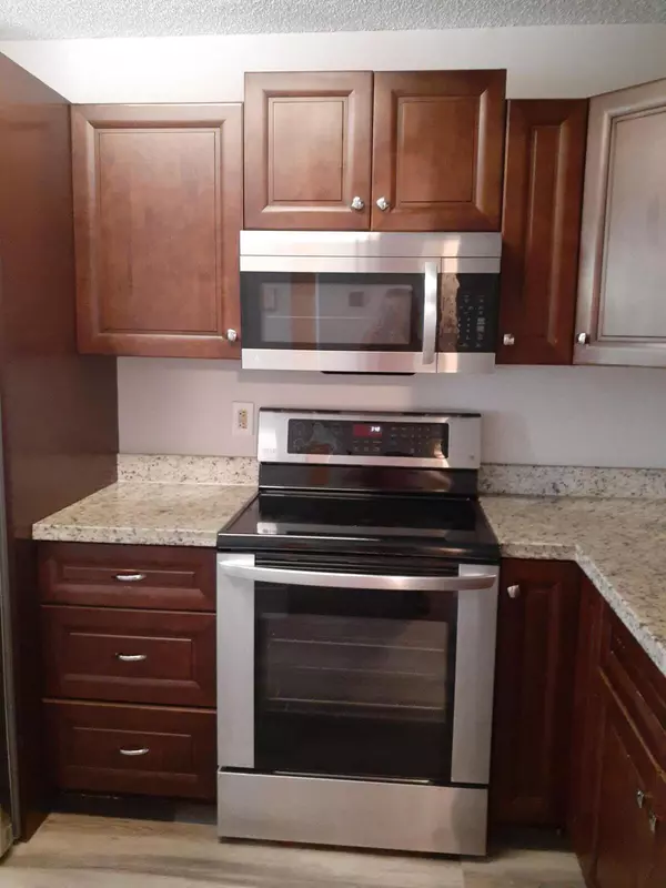 Deerfield Beach, FL 33442,1248 S Military TRL 1724