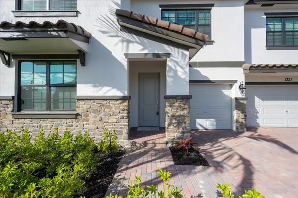 Royal Palm Beach, FL 33411,1321 Whitcombe DR