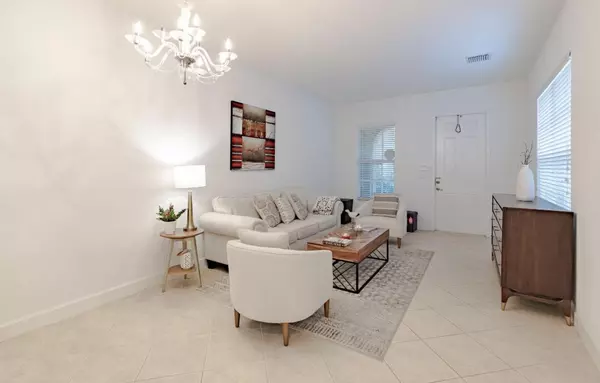 West Palm Beach, FL 33411,2812 Eagle Rock CIR 902