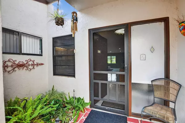 Delray Beach, FL 33484,6096 Kings Gate CIR