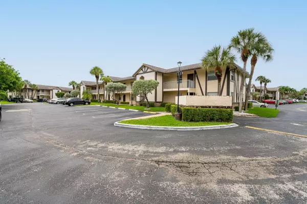 Coral Springs, FL 33065,2455 NW 89th DR 206