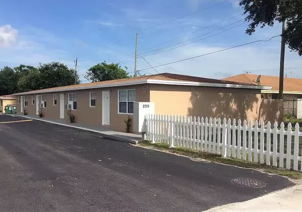 Riviera Beach, FL 33404,2721 S Avenue AVE A1