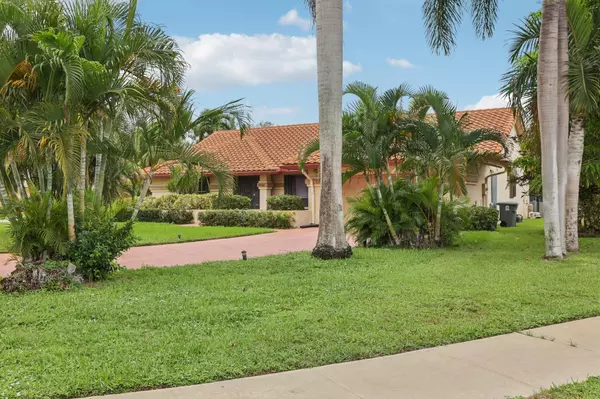 Boynton Beach, FL 33437,9362 Laurel Green DR