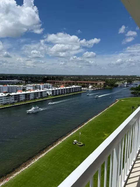 North Palm Beach, FL 33408,115 Lakeshore DR 1648