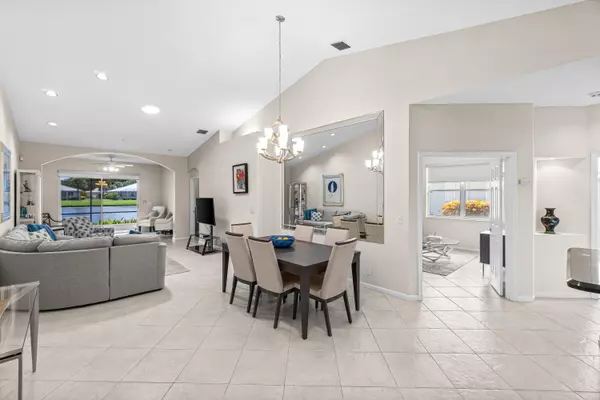 Boynton Beach, FL 33437,10597 Royal Caribbean CIR