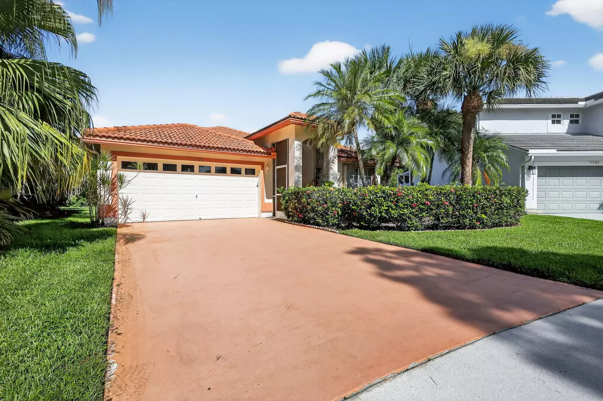 Wellington, FL 33414,1520 S Club DR