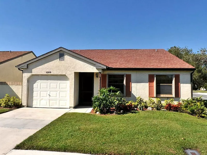 1302 SE Birmingport CT, Port Saint Lucie, FL 34952