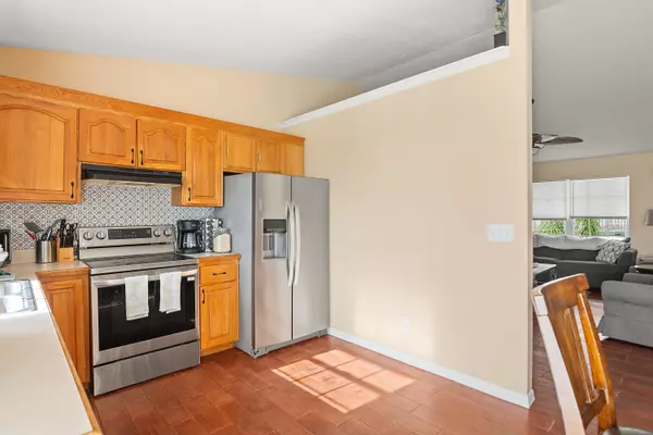 Vero Beach, FL 32962