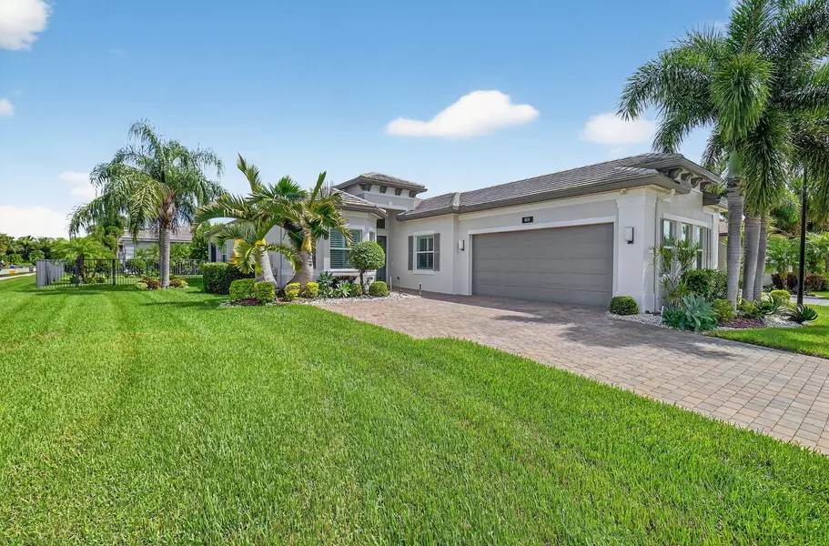 8549 Julian Alps LN, Boynton Beach, FL 33473