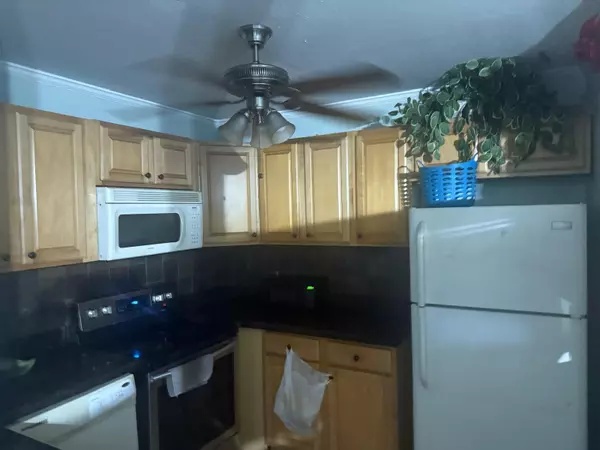 West Palm Beach, FL 33403,8601 Pluto TER