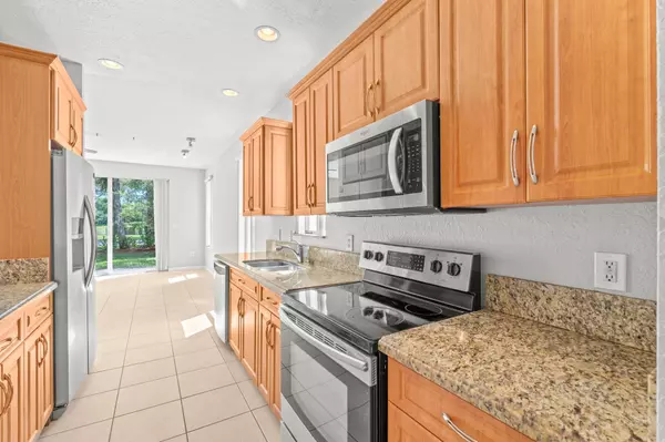 West Palm Beach, FL 33415,1214 Sweet Violet CT