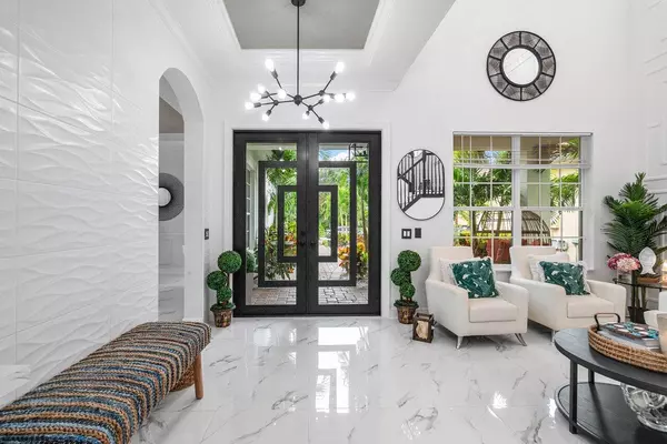 Palm Beach Gardens, FL 33418,12323 Aviles CIR