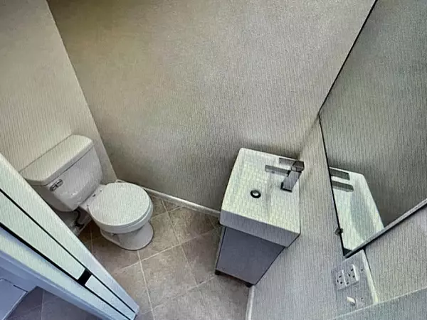 West Palm Beach, FL 33417,2828 Tennis Club DR 207