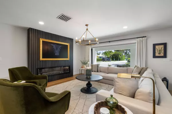 Juno Beach, FL 33408,361 Zenith LN