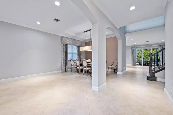 Palm Beach Gardens, FL 33418,12157 Aviles CIR