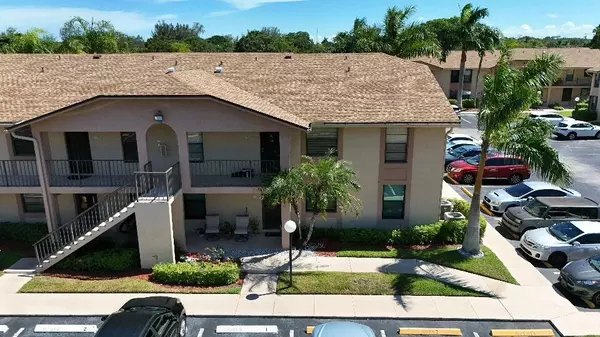 Boca Raton, FL 33428,9480 Boca Cove CIR 416