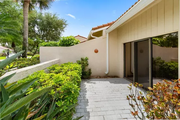 Boynton Beach, FL 33436,25 W Glens DR