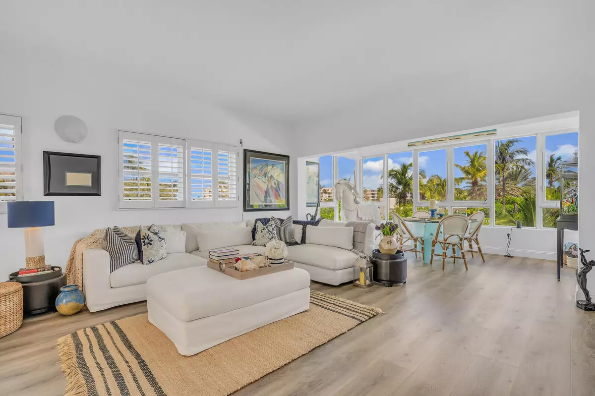Palm Beach, FL 33480,2850 S Ocean BLVD 208