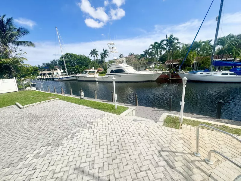 1512 SW 5th ST Dock, Fort Lauderdale, FL 33312