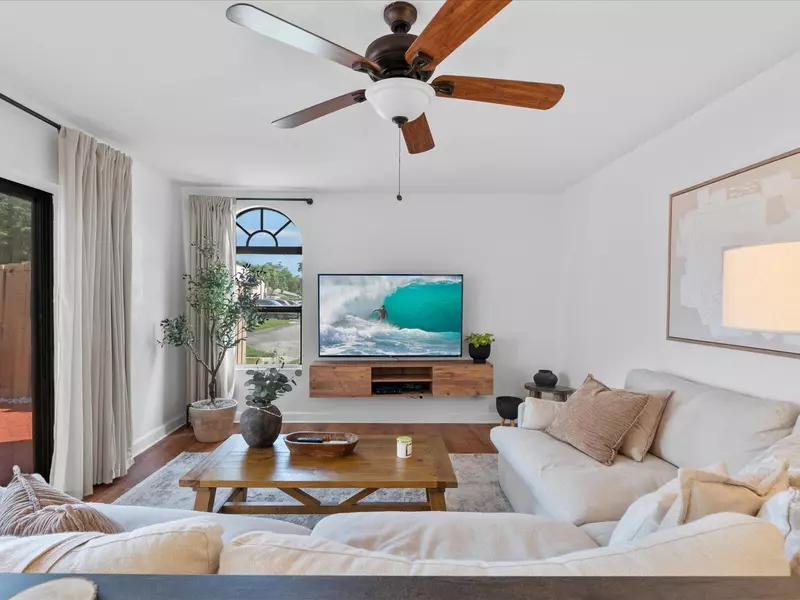 4025 Village DR C, Delray Beach, FL 33445