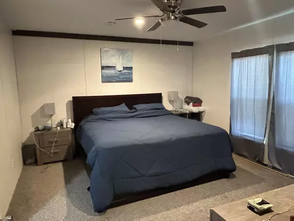 Stuart, FL 34994,2455 SE Penny LN