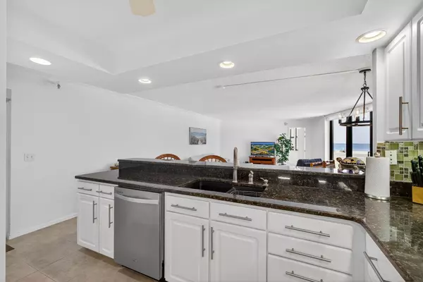 Singer Island, FL 33404,2800 N Ocean DR A-3a