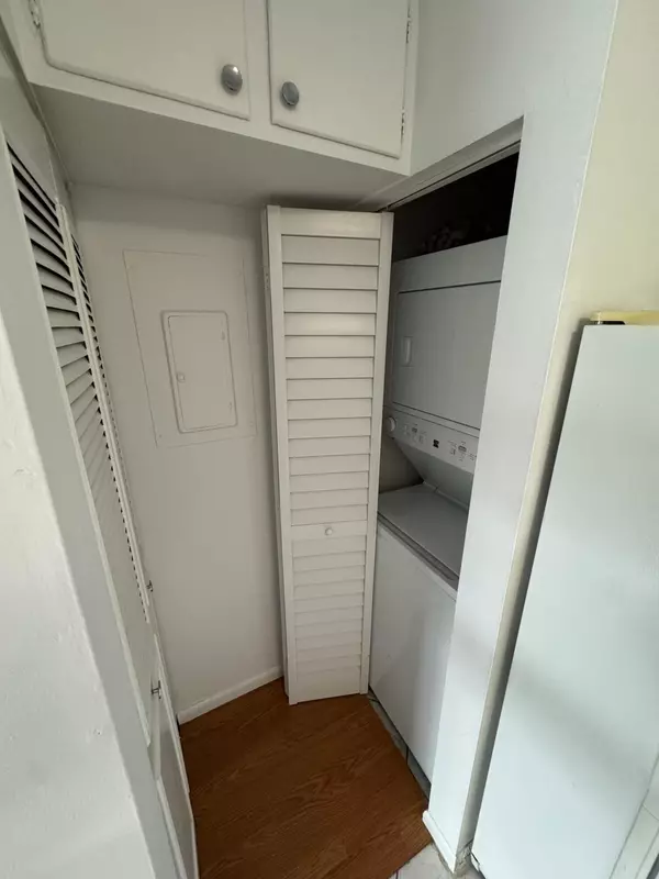 Greenacres, FL 33415,603 Sea Pine WAY C1