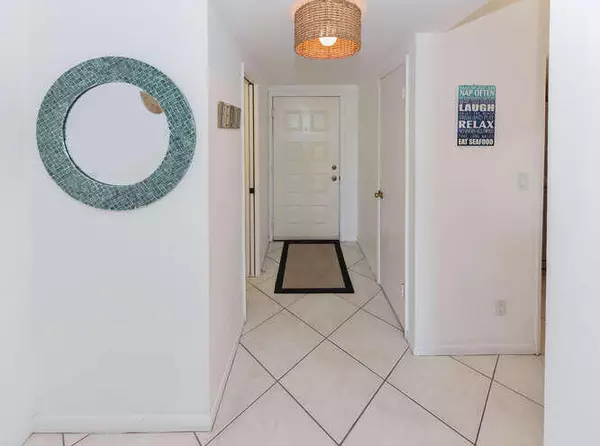 Jupiter, FL 33477,353 S Us Highway 1 F306