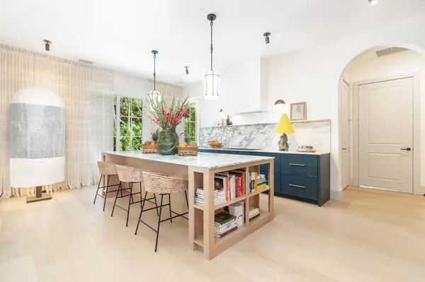 West Palm Beach, FL 33405,245 Edmor RD