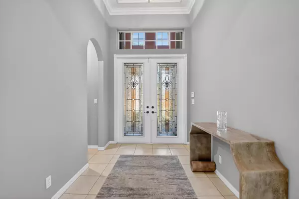 Boynton Beach, FL 33437,10096 Armani DR