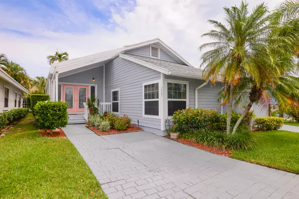 3267 NE Catamaran TER, Jensen Beach, FL 34957