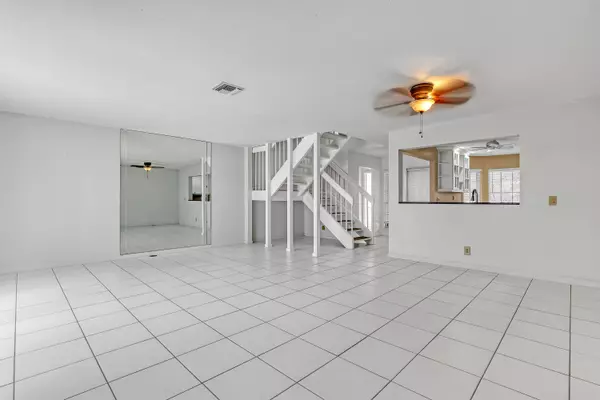 Jupiter, FL 33477,604 Ocean Dunes CIR
