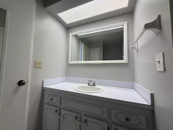 Wellington, FL 33414,11904 S Basin ST