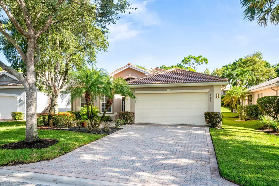 8247 Playa Del Sur BLVD, Lake Worth, FL 33467