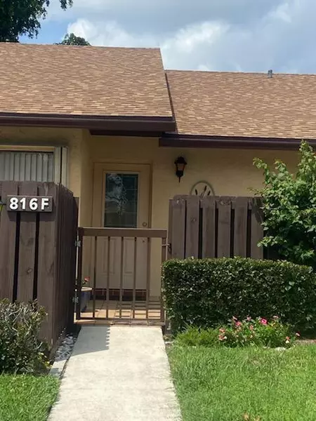 816 Sky Pine WAY F, Greenacres, FL 33415