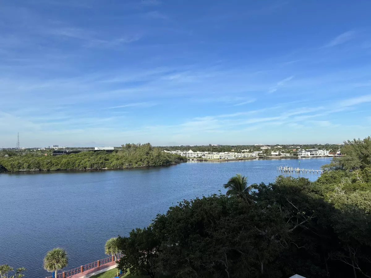 Boca Raton, FL 33431,2121 N Ocean BLVD 806w