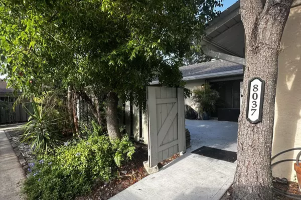 8037 Ambach WAY, Hypoluxo, FL 33462