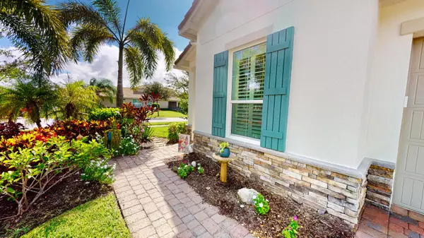 Port Saint Lucie, FL 34987,9617 SW Royal Poinciana DR