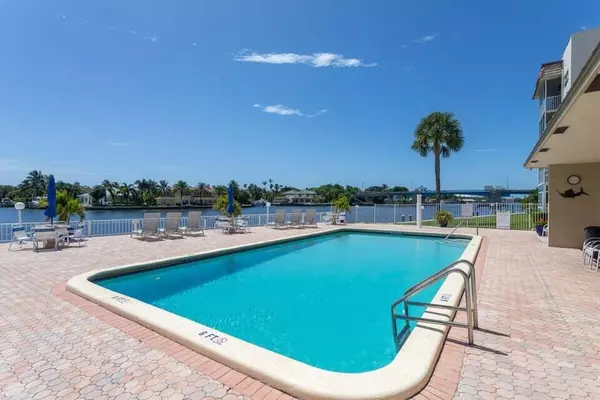 Boynton Beach, FL 33435,650 Snug Harbor DR G310