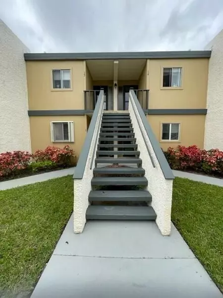 1500 NE 13th TER G14, Jensen Beach, FL 34957