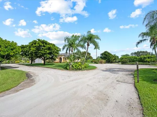 Wellington, FL 33449,13167 S 60th ST